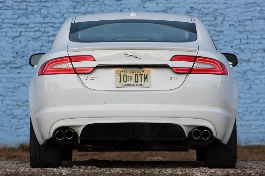  Jaguar XFR 2012 года  (фото 5 из 46)